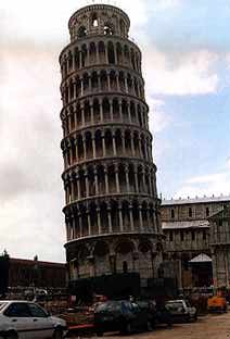 Hier sehen Sie den Schiefen Turm.